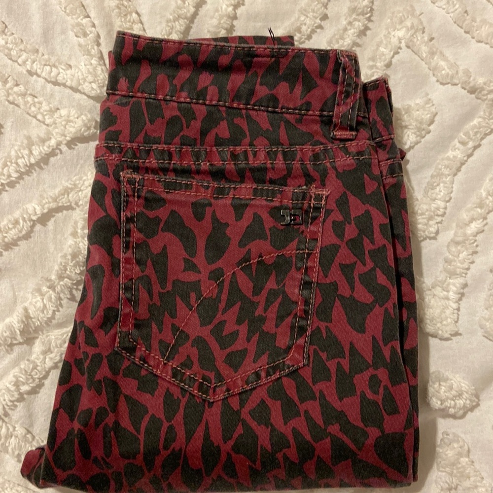 NWOT Joe Jeans leggings.